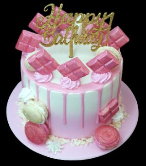 Gucci Glamour Birthday Cake - Cake Zone