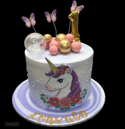 Unicorn delight cake